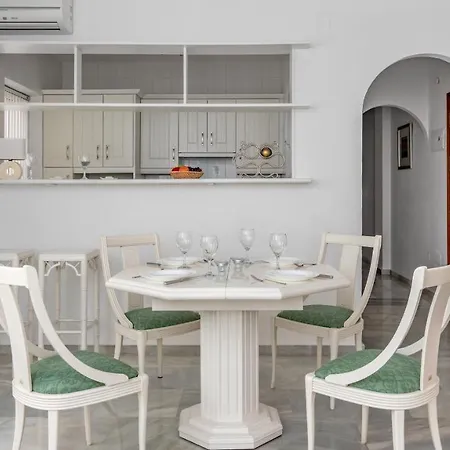 Lejlighed Seaview Balcony In Calahonda By Costarentals - Ref 203 *